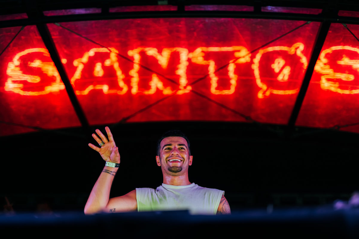 Loading... just a sec